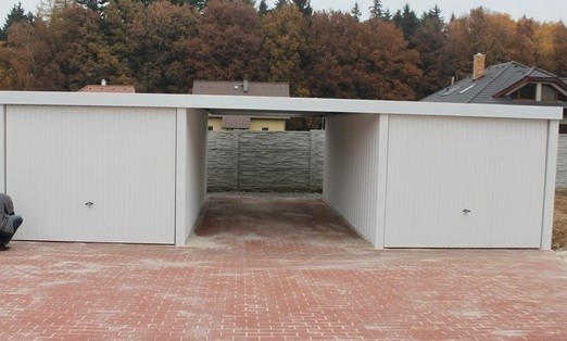 Garázs, gipsszel és két épületből SIEBAU GmbH 891x586 cm